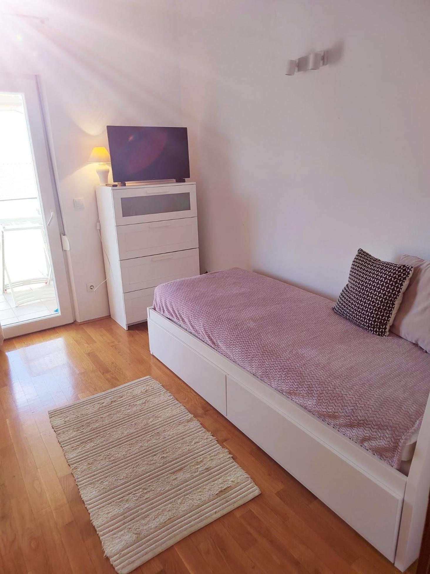 T&T Sea View Apartments Трогир Екстериор снимка